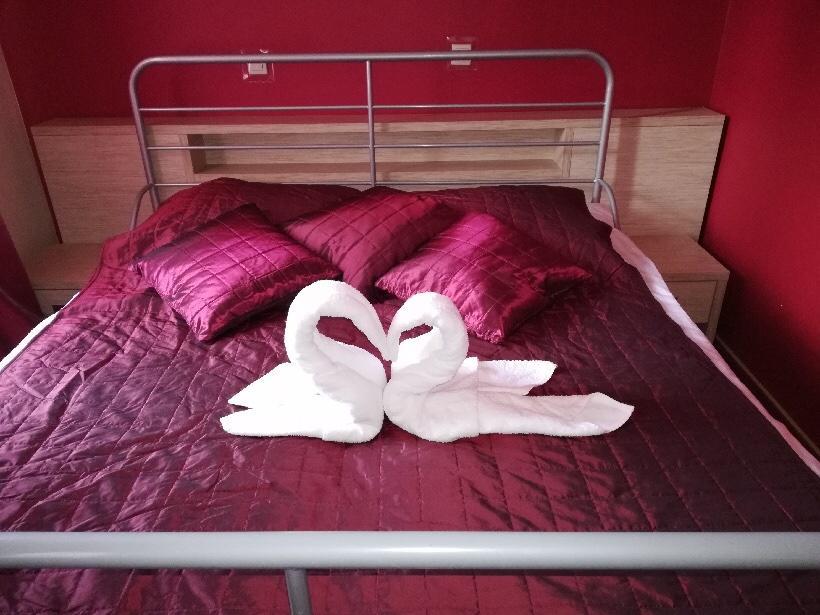 Fokus Hotel Скерневице Екстериор снимка