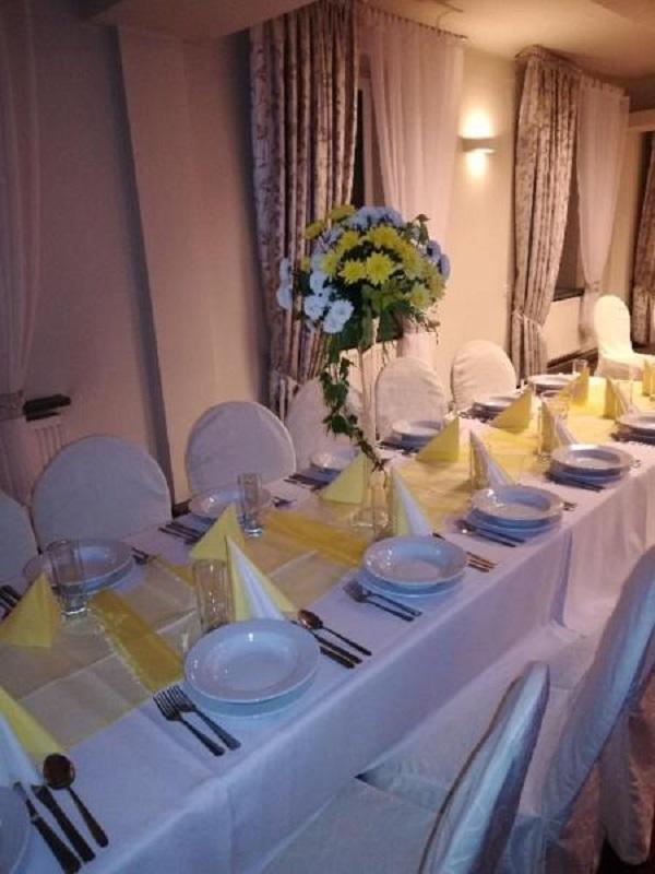 Fokus Hotel Скерневице Екстериор снимка
